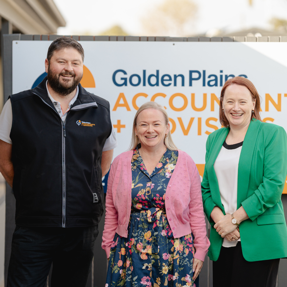 Golden Plains Accountants team smiling outside their Geelong office for a group photo